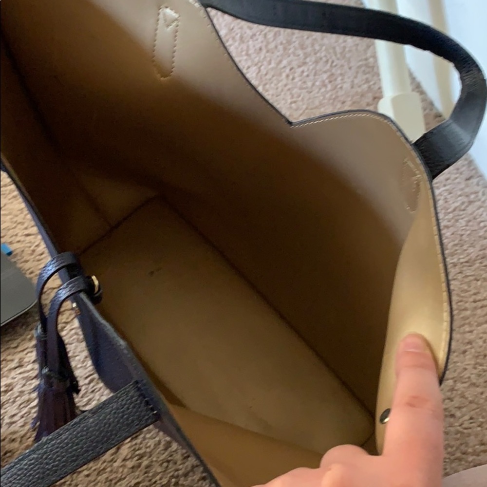 Neiman Marcuz Shoulder Bag - Picture 3 of 3